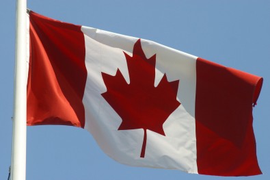 canadian-flag-1534780-1279x852